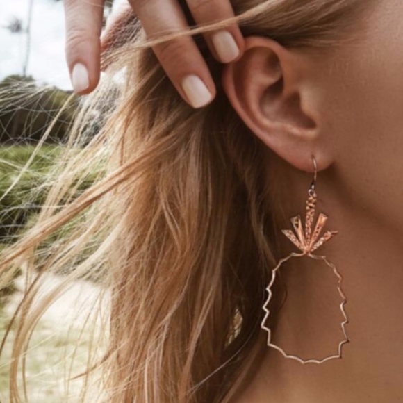 Pineapple Boho Beach Dangle Earrings - Picture 1 of 6